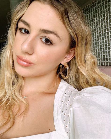 chloe lukasiak latest news.